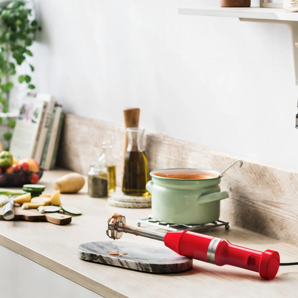 KitchenAid - Kabelgebundener Stabmixer 5KHBV83 - Empire Red – Bild 6